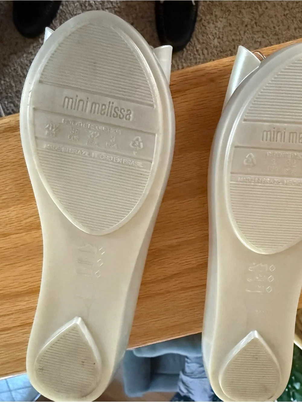 Mini Melissa Girls' Sz 3 Ivory Star Bow Jelly Flats